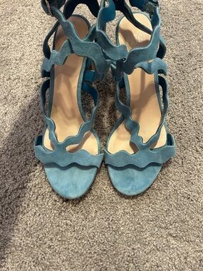 PAIGE - Wavy Strappy Suede Sandals